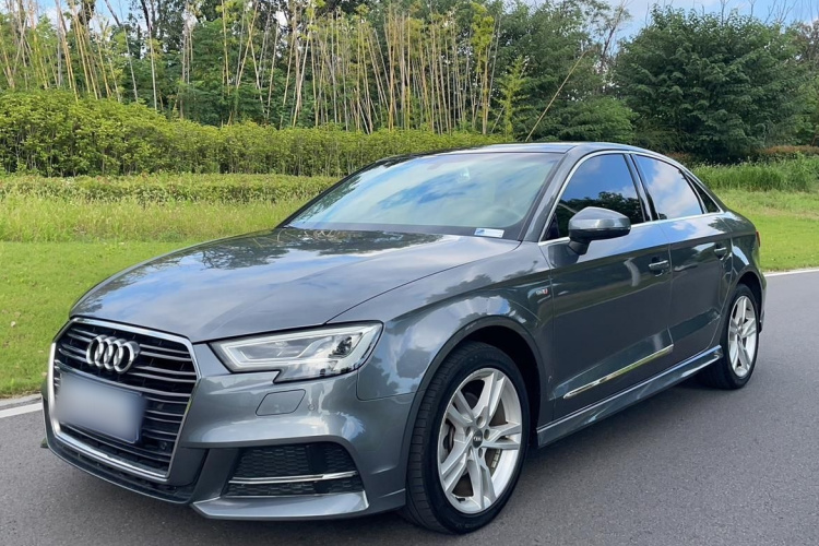 Audi A3 2019 صورة سيارة #2