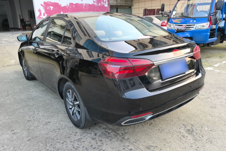 GEELY Emgrand 2019 immagine di auto #6