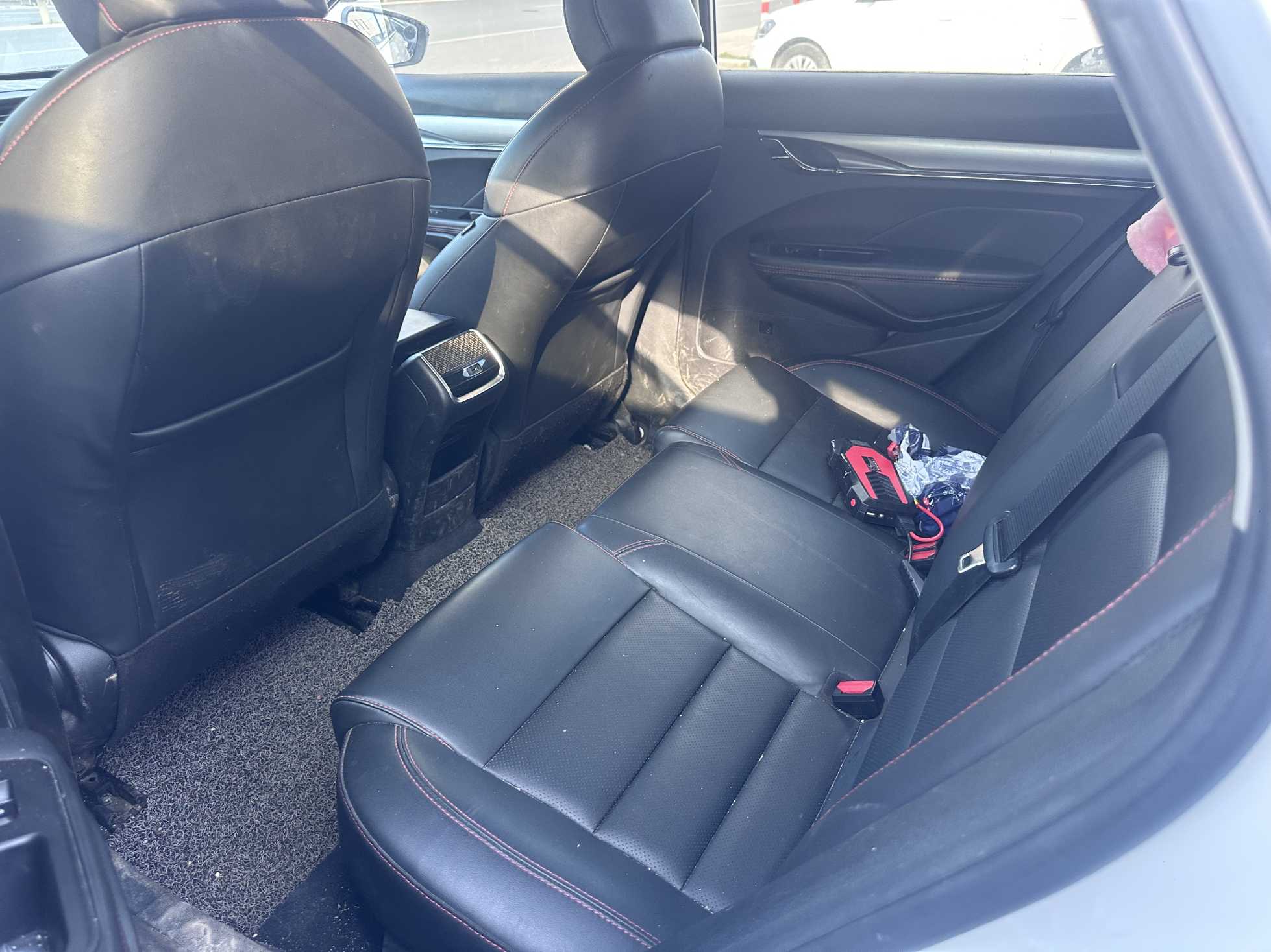 GEELY Binray 2020 car image #4