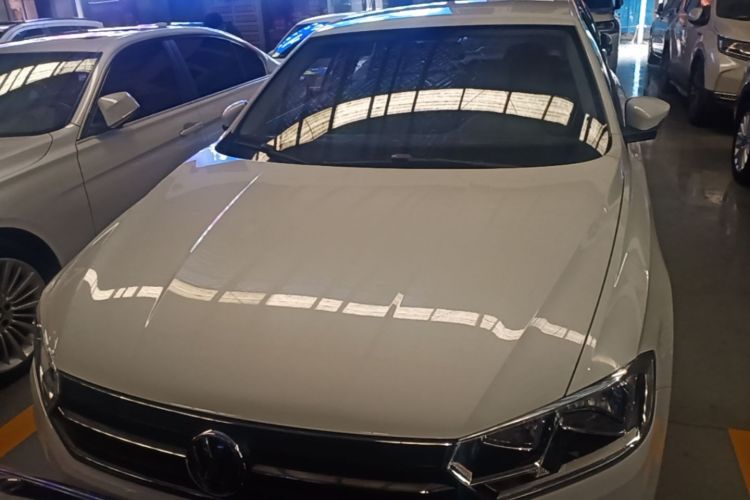 Volkswagen Bora 2020 car image #3