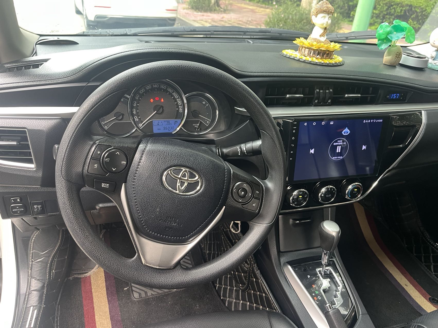 Toyota Corolla 2017 #8 Toyota Corolla 2017 car image #8