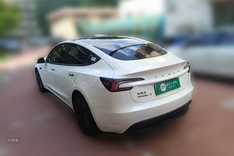 Tesla Model 3 2026 car image #5