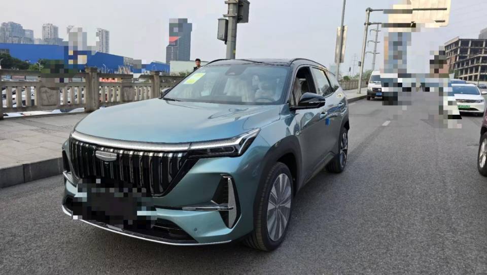 GEELY Boyue L 2025 car image 