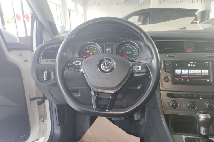 Volkswagen Golf 2016 #11 Volkswagen Golf 2016 car image #11