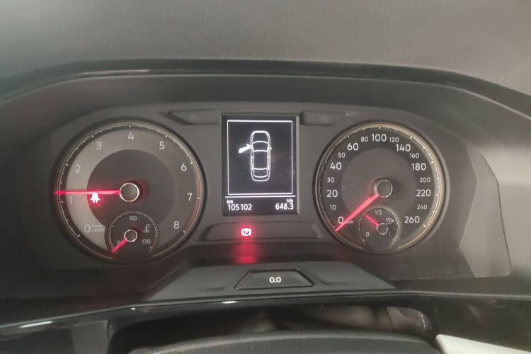 Volkswagen Lavida 2018 car image #12