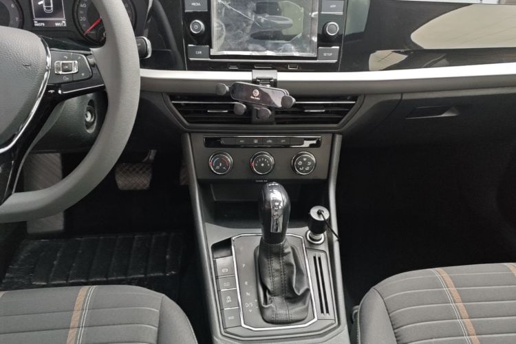 Volkswagen Lavida 2020 car image #13