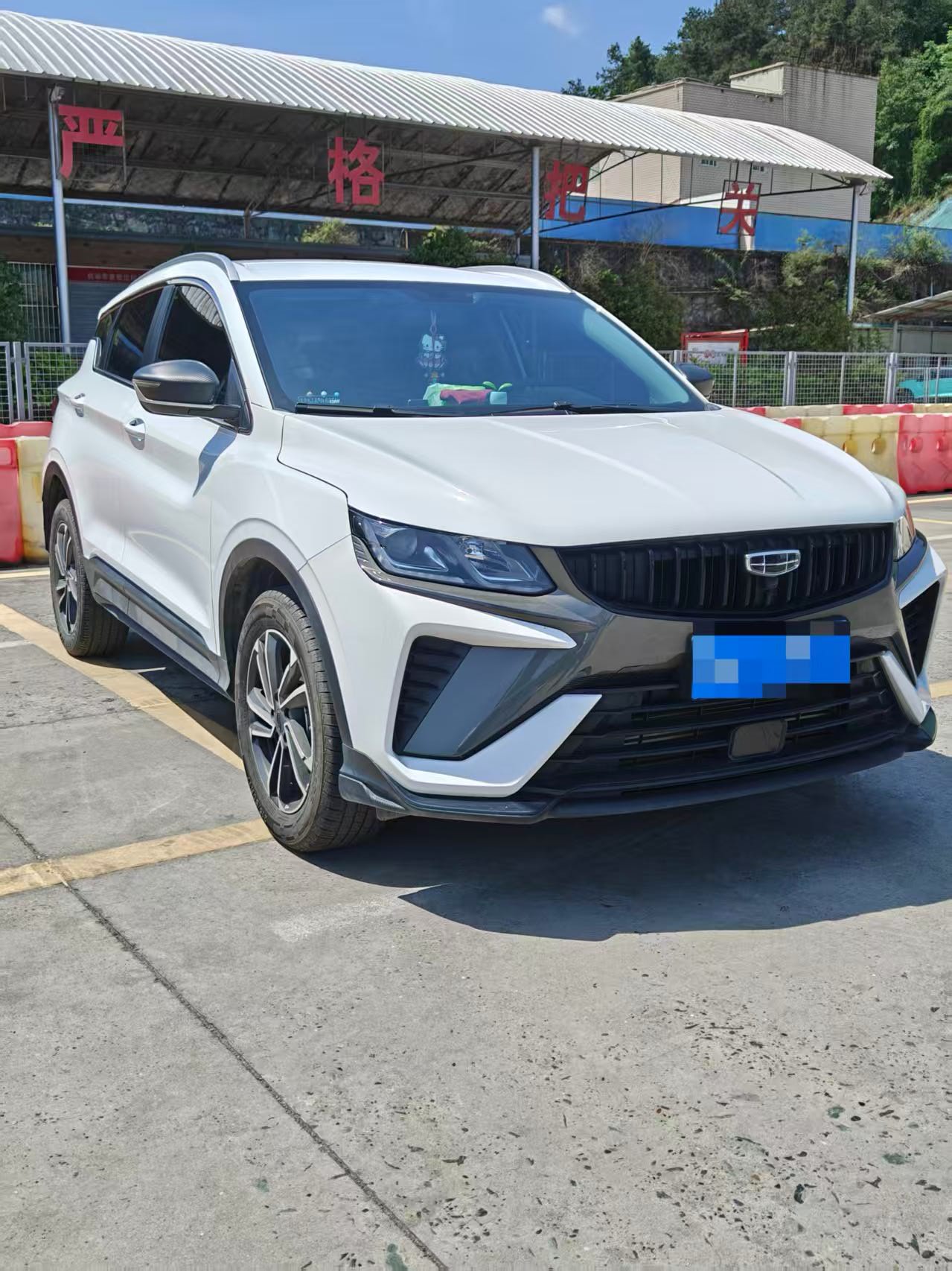 GEELY Coolray 2024 #8 GEELY Coolray 2024 car image #8