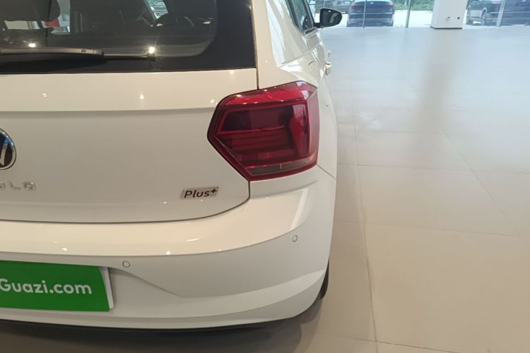 Volkswagen Polo 2021 car image #8