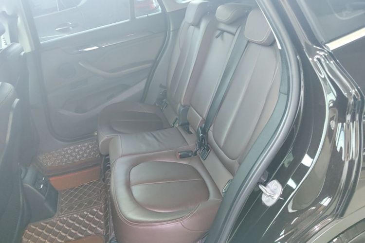 BMW X1 2019 car image #17