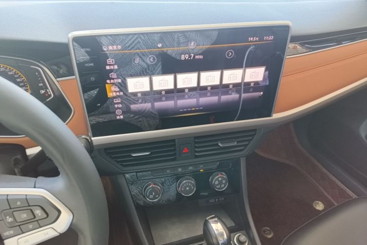Volkswagen Bora 2023 #17 Volkswagen Bora 2023 صورة سيارة #17