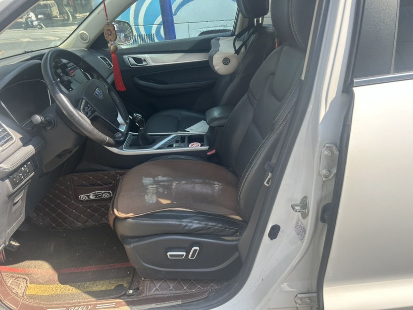 GEELY Vision X6 2019 car image #6