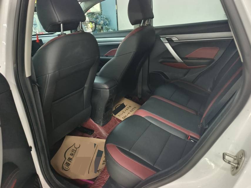 GEELY Coolray 2022 car image #6