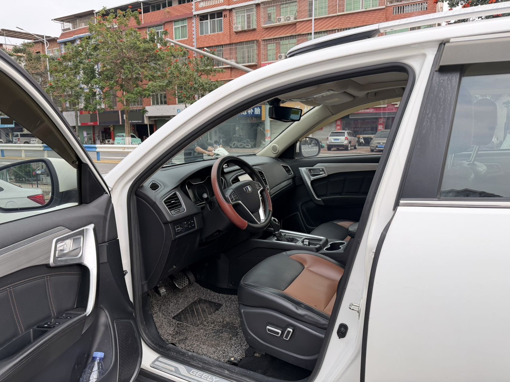 GEELY Vision X6 2017 imagen de coche #4