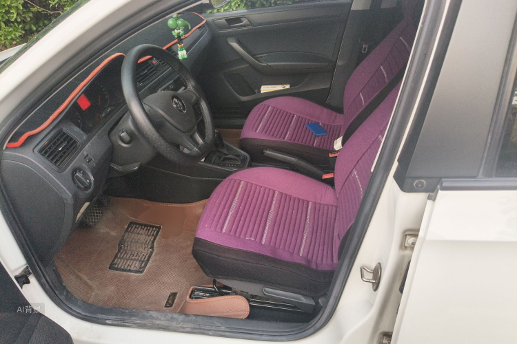 Volkswagen Santana 2019 car image #17