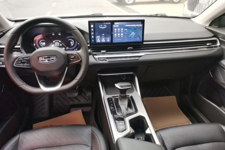 GEELY Emgrand 2023 #10 GEELY Emgrand 2023 car image #10