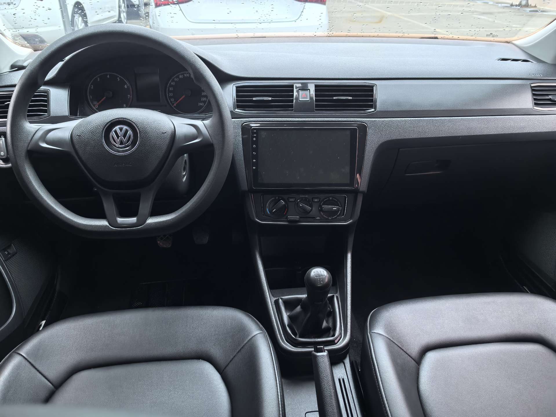 Volkswagen Santana 2018 imagen de coche #7
