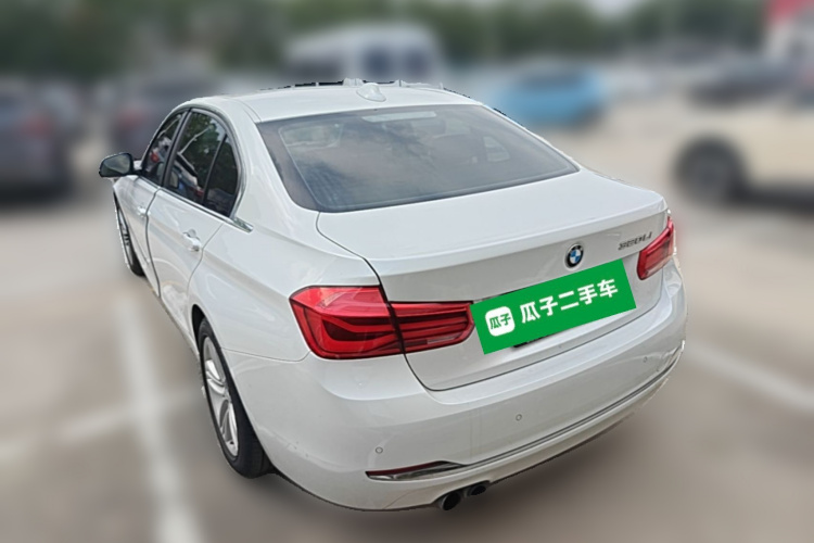BMW 3 Series 2017 #5 BMW 3 Series 2017 car image #5