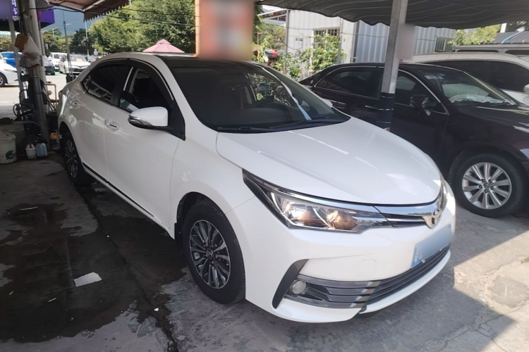 Toyota Corolla 2017 #4 Toyota Corolla 2017 car image #4