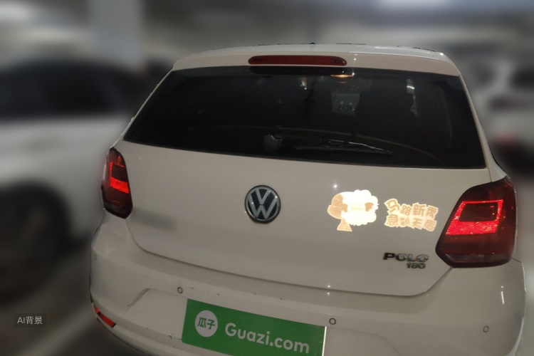 Volkswagen Polo 2015 car image #6
