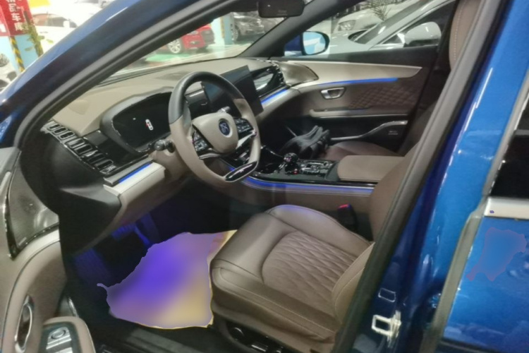 BYD Han 2023 car image #15