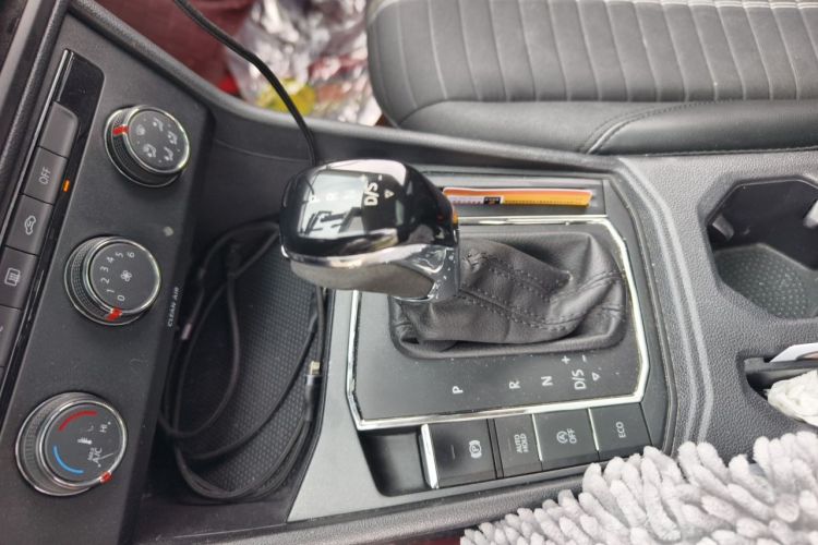 Volkswagen Lavida 2021 car image #14