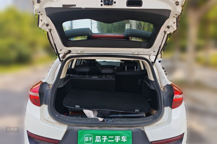 GEELY Emgrand GS 2017 immagine di auto #21