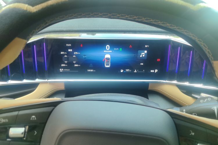 GEELY Boyue L 2024 #12 GEELY Boyue L 2024 immagine di auto #12
