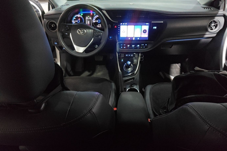 Toyota Corolla Hybird E+ 2021 immagine di auto #10