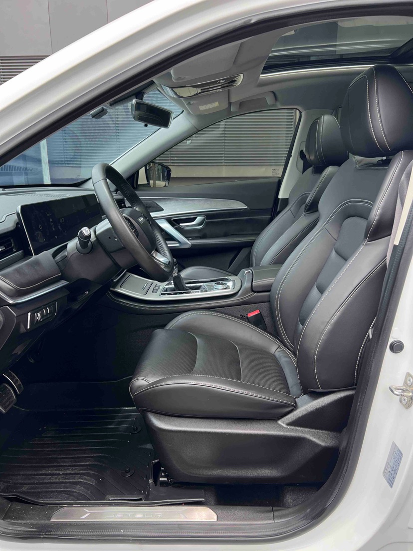 Jetour X70 PLUS 2021 #7 Jetour X70 PLUS 2021 car image #7