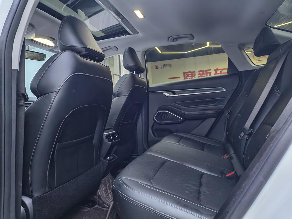 GEELY Emgrand 2023 car image #15