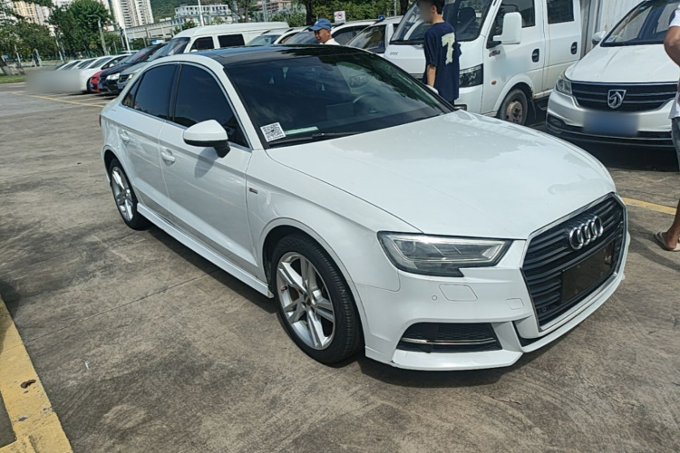 Audi A3 2019 #6 Audi A3 2019 car image #6