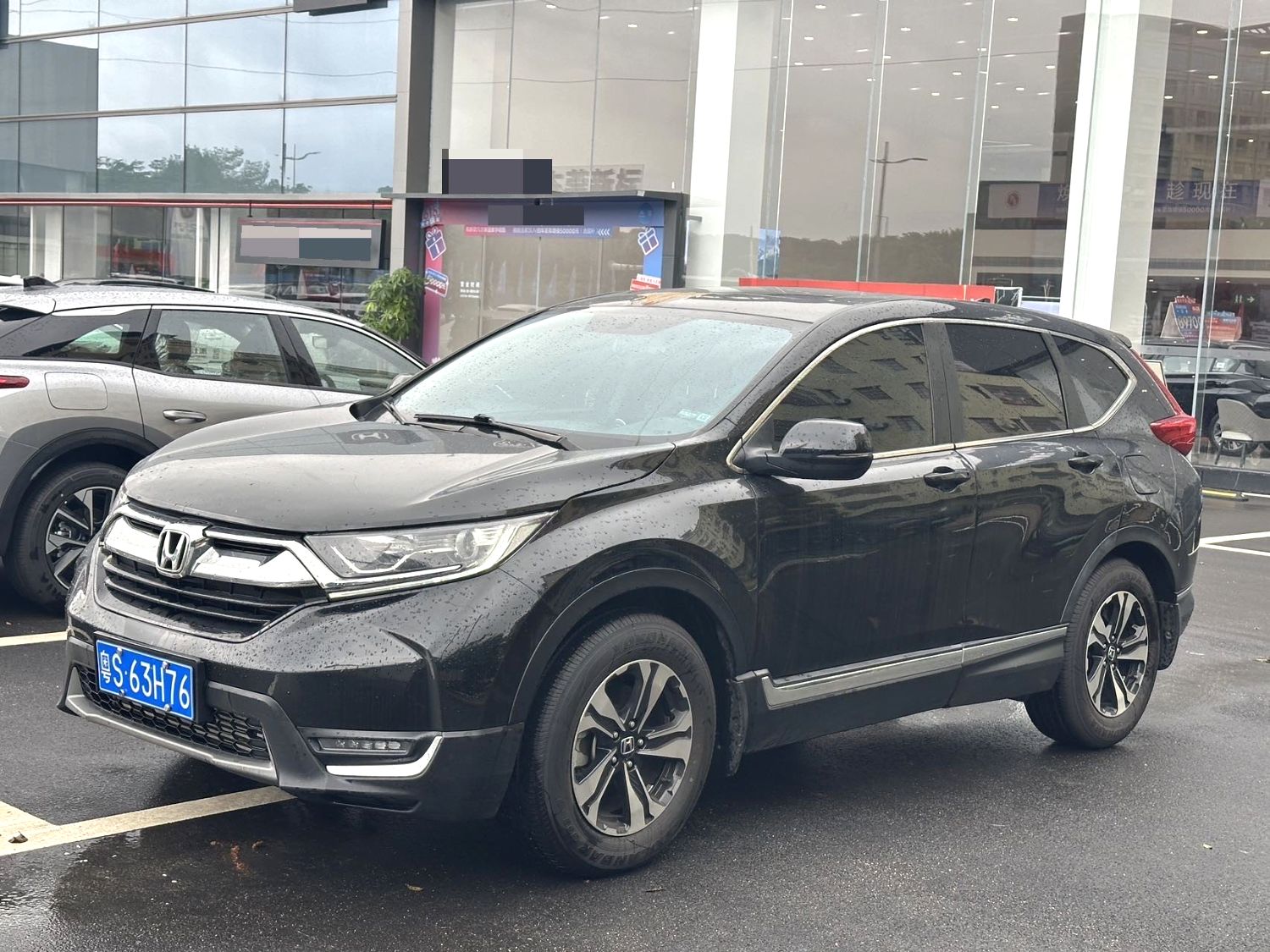 2019 immagine di auto #2