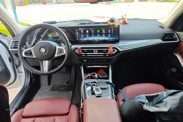 BMW 3 Series 2024 صورة سيارة #11