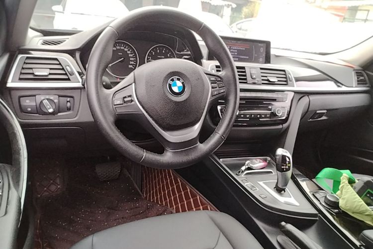 BMW 3 Series 2017 #11 BMW 3 Series 2017 immagine di auto #11