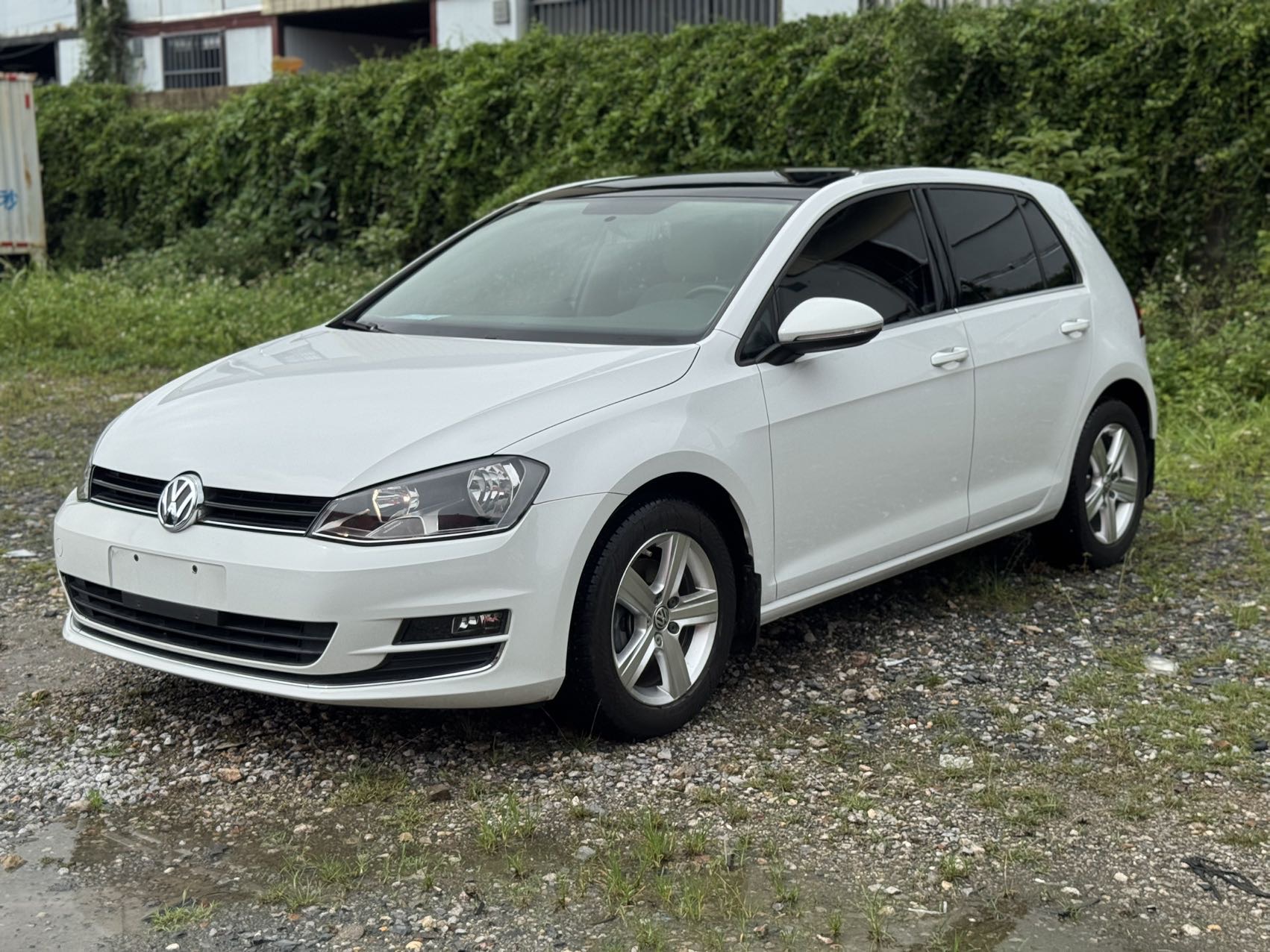 Volkswagen Golf 2014 car image 
