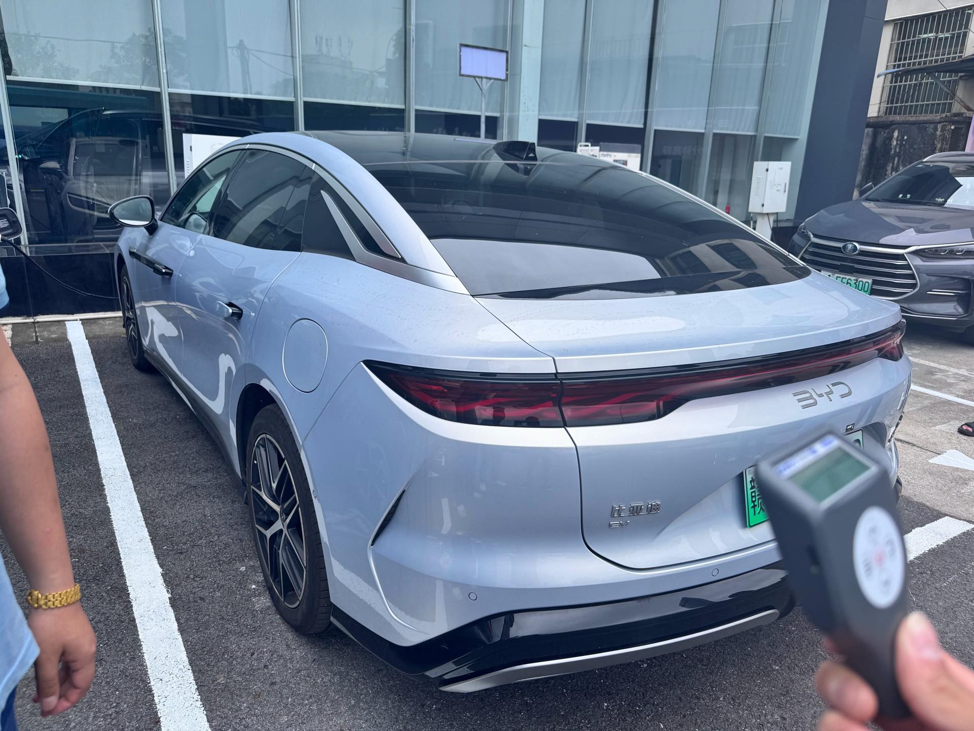 BYD HanL 2025 car image #4