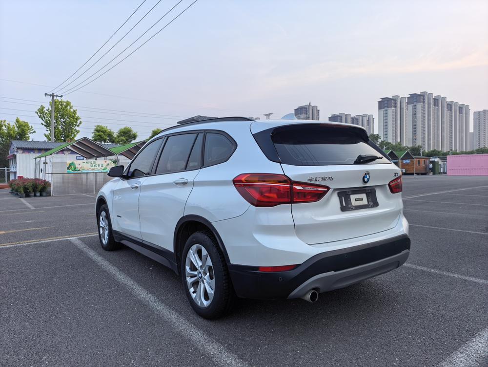 BMW X1 2017 #4 BMW X1 2017 car image #4