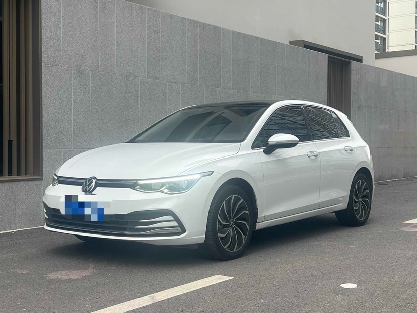 Volkswagen Golf 2023 car image 
