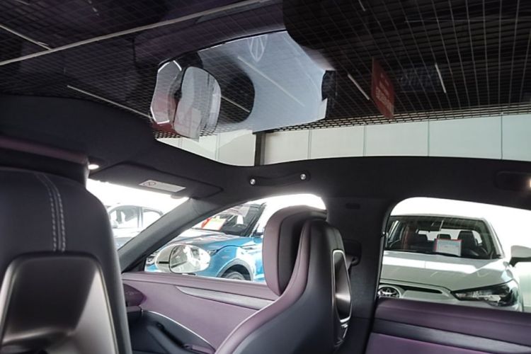 MI SU7 2025 car image #18