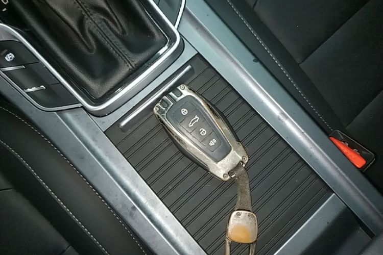 GEELY Emgrand 2021 #9 GEELY Emgrand 2021 car image #9