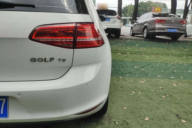 Volkswagen Golf 2015 #8 Volkswagen Golf 2015 car image #8
