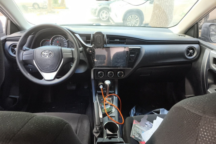 Toyota Corolla 2017 #7 Toyota Corolla 2017 car image #7