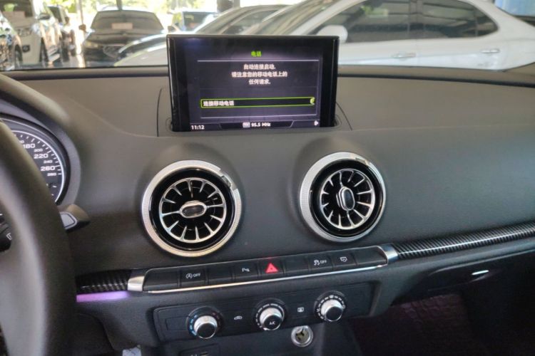 Audi A3 2020 immagine di auto #13