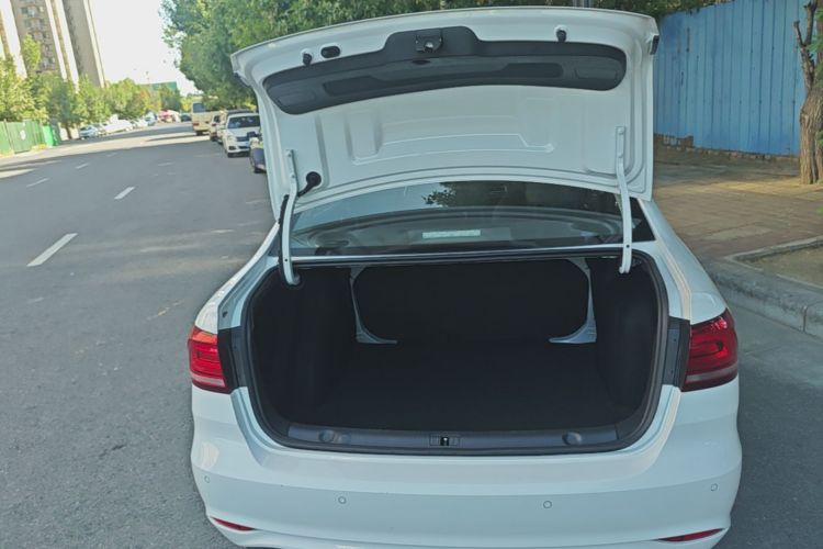 Volkswagen Lavida 2022 car image #21
