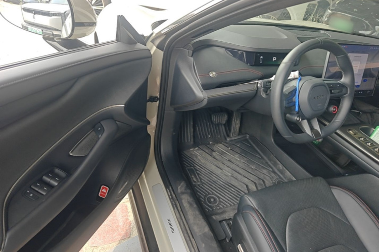 MI SU7 2024 car image #16