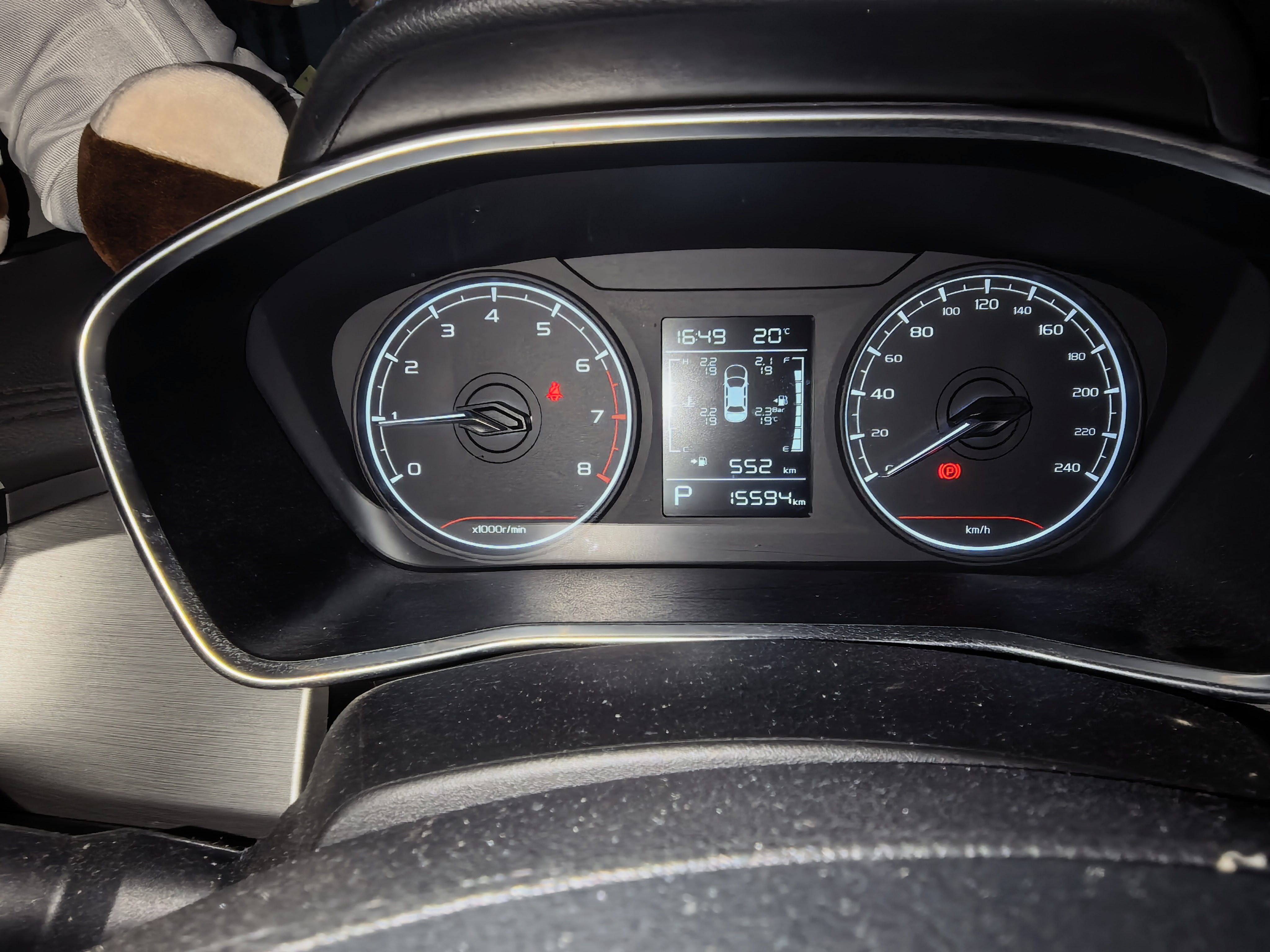 GEELY Coolray 2024 #7 GEELY Coolray 2024 car image #7