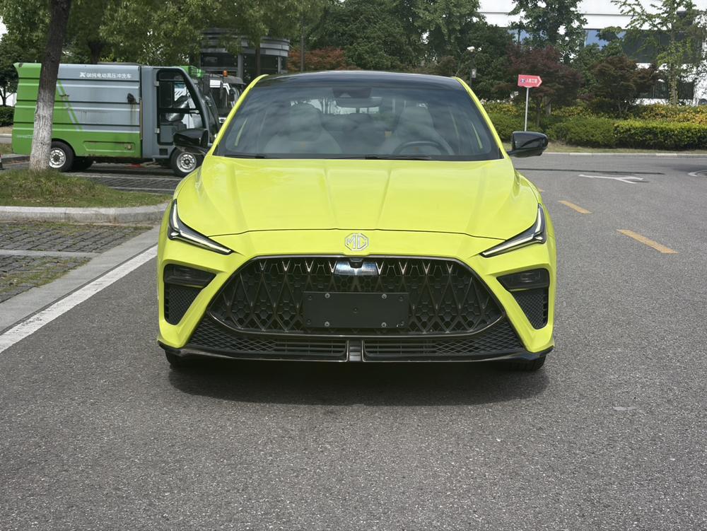 MG 5 Scorpio 2022 car image #2