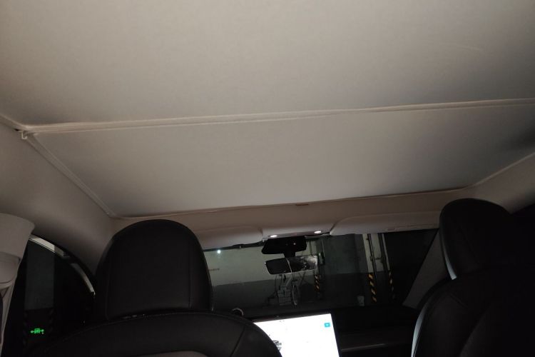 Tesla Model Y 2022 #20 Tesla Model Y 2022 car image #20