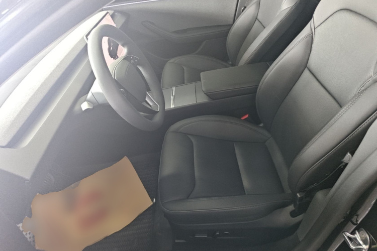 Tesla Model 3 2026 car image #17