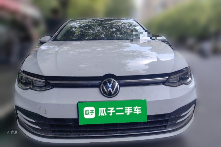 Volkswagen Golf 2021 car image #3